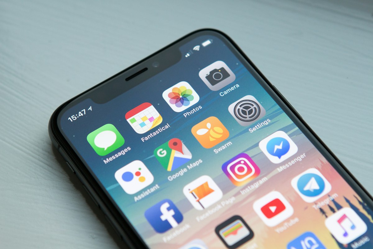 Smartphone home screen with mobile apps
